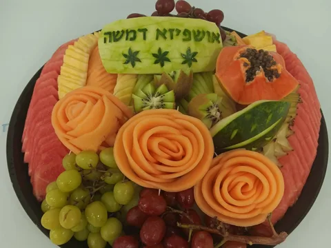 Watermelon carving