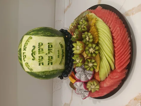 Watermelon carving