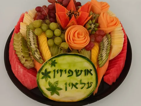 Watermelon carving